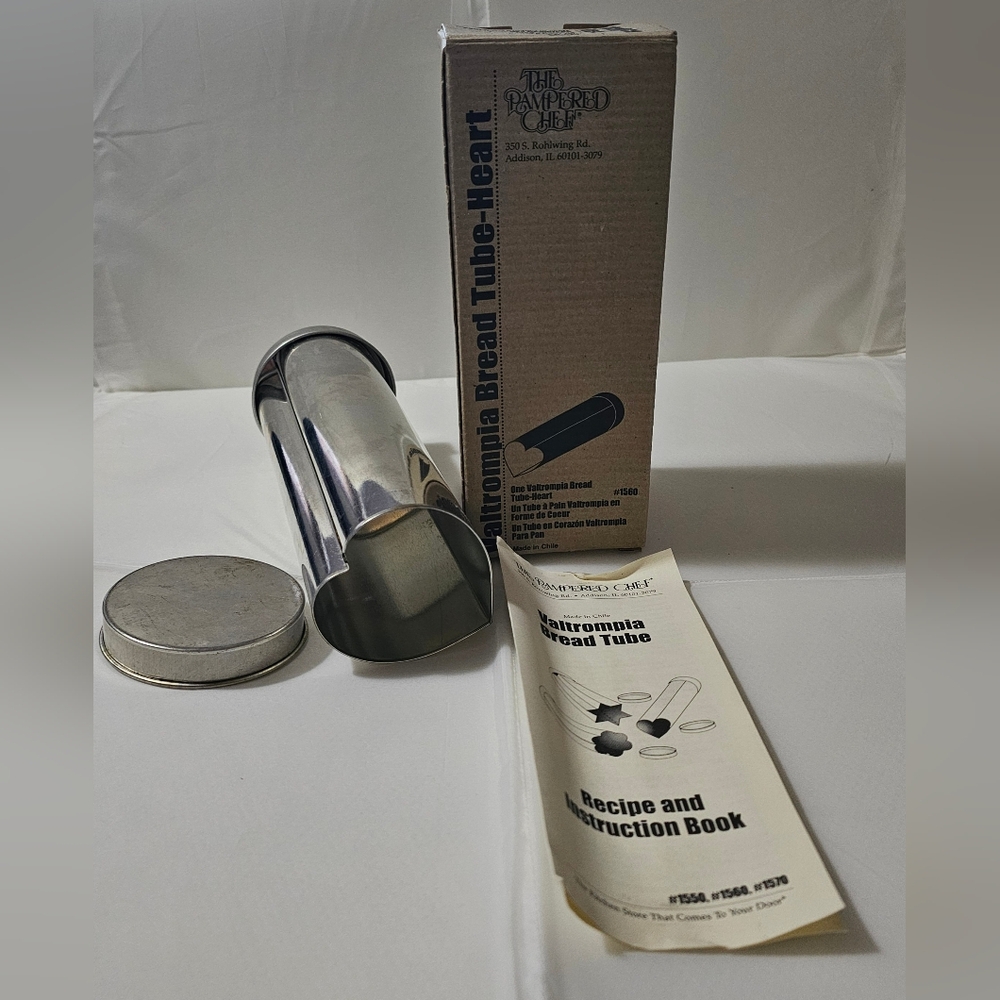 Vintage Pampered Chef Heart Bread Tube - Silver